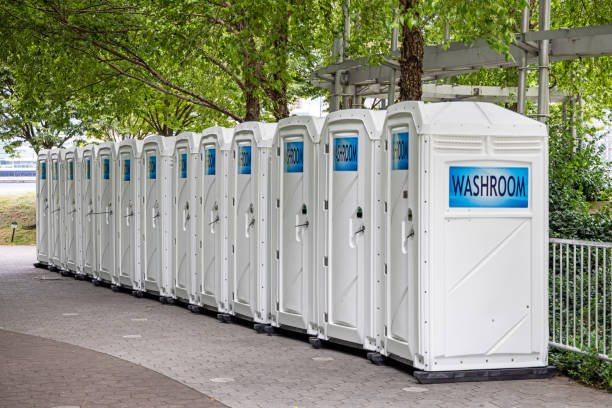 Portable bathroom rental in Peridot, AZ