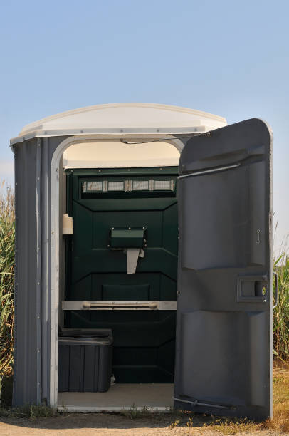 Best Construction site porta potty rental  in Peridot, AZ