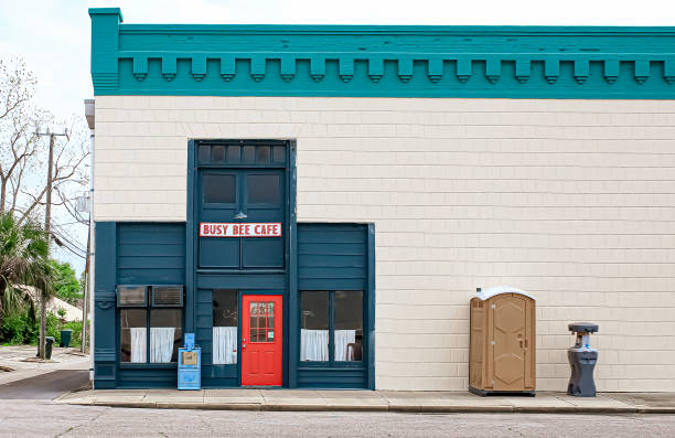 Best Luxury portable toilet rental  in Peridot, AZ